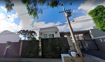 Condomínio Conjunto Residêncial Lugano em Curitiba