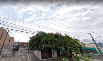 Condomínio Conjunto Residêncial Mauricio Gnoato em Curitiba