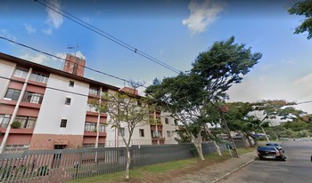 Condomínio Conjunto Residêncial Moradias Caiua I Cond Xvi em Curitiba