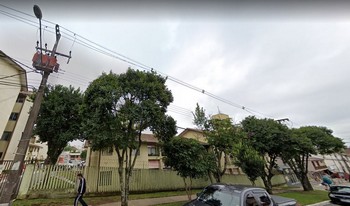 Condomínio Conjunto Residêncial Moradias Caiua I em Curitiba