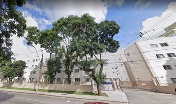 Condomínio Conjunto Residêncial Ouro Verde em Curitiba