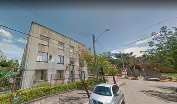 Condomínio Conjunto Residêncial Passo Da Cavalhada em Porto Alegre