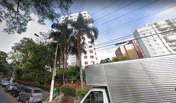 Condomínio Conjunto Residêncial Port De France em São Paulo