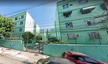 Condomínio Conjunto Residêncial Quintino Bocaiuva em Rio De Janeiro