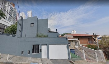 Condomínio Conjunto Residêncial Vila Paris em São Paulo