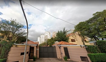 Condomínio Conjunto Residêncial Village Cidade Jardim em São Paulo