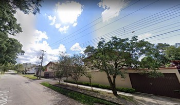 Condomínio Conjunto Residêncial Village Valverde em Curitiba