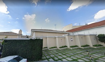 Condomínio Conjunto Residêncial Village Vitória em São Paulo