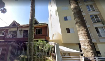 Condomínio Do Conjunto Residêncial Amarílis em Curitiba