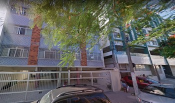Imagem de fundo do Condomínio Do Edifício Bh em Cabo Frio
