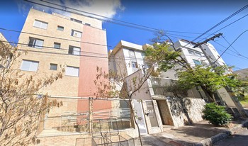 Condomínio Do Edifício Calábria em Belo Horizonte