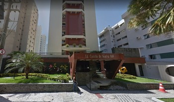 Imagem de fundo do Condomínio Do Edifício Castelo De Sintra em Recife