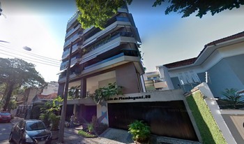 Condomínio Do Edifício Conde De Flamboyant em Rio De Janeiro