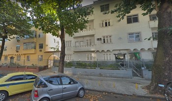 Condomínio Do Edifício Dr. Azevedo Pio em Rio De Janeiro