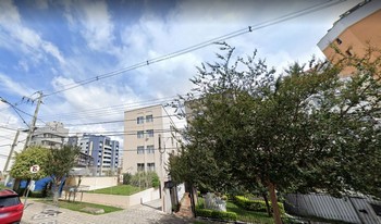 Condomínio Do Edifício Fauzy E Karyn em Curitiba
