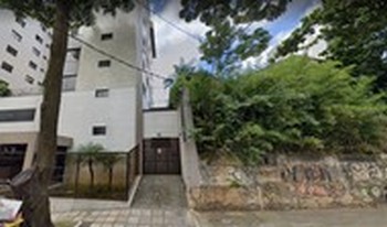 Condomínio Do Edifício Maria De Lourdes Cabral em Belo Horizonte