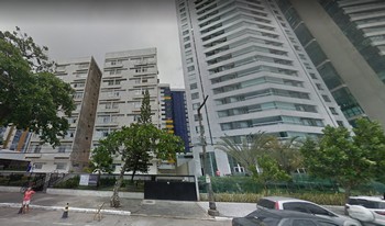 Imagem de fundo do Condomínio Do Edifício Nápoles E Anexo em Recife