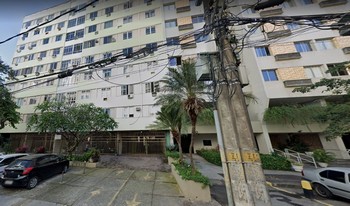 Condomínio Do Edifício Pena Colorado em Rio De Janeiro