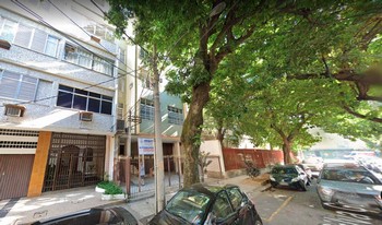 Condomínio Do Edifício Regina Pacis em Rio De Janeiro