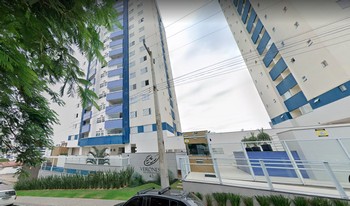 Condomínio Do Edifício Residêncial E Comercial Veronese
