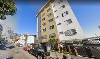 Condomínio Do Edifício Rosa Colombarolli em Belo Horizonte