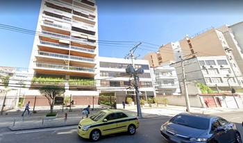 Condomínio Do Edifício Saens Pena em Rio De Janeiro