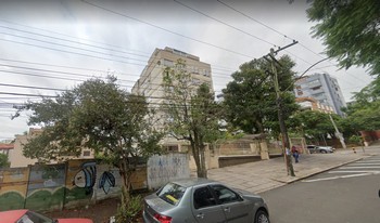 Condomínio Do Edifício San Diego em Porto Alegre