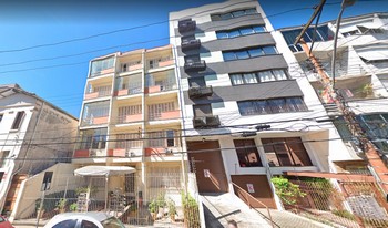 Condomínio Do Edifício Yarema em Porto Alegre