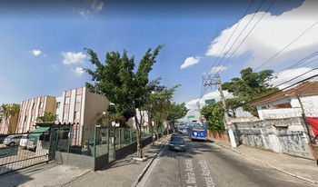 Condomínio Edif Conj Residêncial Jardim Dos Alpes em São Paulo