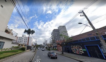 Condomínio Affonso Hauer em Curitiba