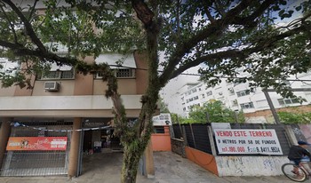 Condomínio Altesse em Porto Alegre