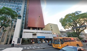 Condomínio Arnaldo Tha em Curitiba