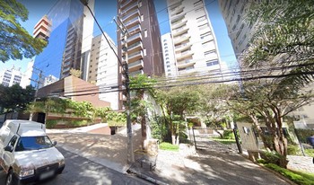 Condomínio Bauman Corporate Jau em São Paulo