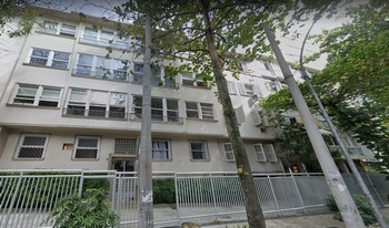 Condomínio Bernardo Alves Pinheiro em Rio De Janeiro