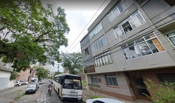 Condomínio Buarque De Macedo em Porto Alegre