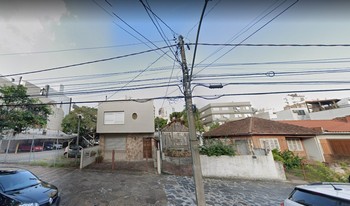 Condomínio Carlos Trein Filho em Porto Alegre