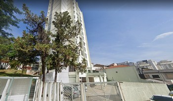 Condomínio Celia Iv em São Paulo