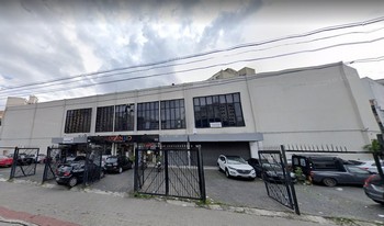 Condomínio Centro Comercial Nova Efigênia em São Paulo