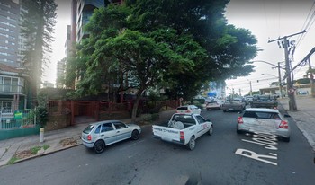Condomínio Cervantes em Porto Alegre