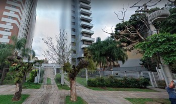 Condomínio Chateau Damboise em Porto Alegre