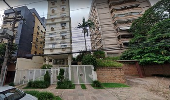 Condomínio Chez La Fontaine em Porto Alegre