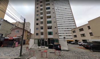Condomínio Cicero Tizzot em Curitiba