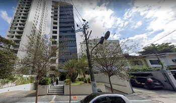 Condomínio Conjunto Comercial West Tower. em São Paulo