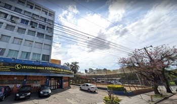 Condomínio Conjunto Residêncial Farrapos Bl. A em Porto Alegre