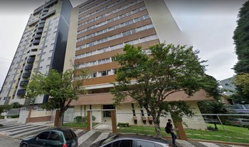 Condomínio Damaso Reinhardt em Curitiba