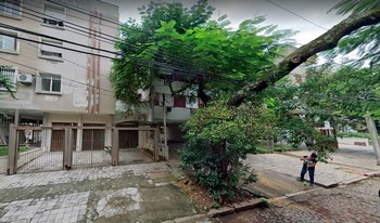 Condomínio Daniela em Porto Alegre