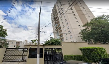 Condomínio Dante Almery em São Paulo