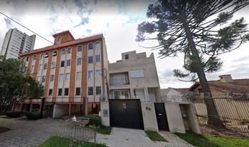 Condomínio Dascale em Curitiba