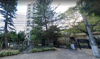 Condomínio Debret em Porto Alegre