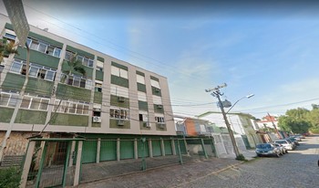 Condomínio Dona Alzira em Porto Alegre